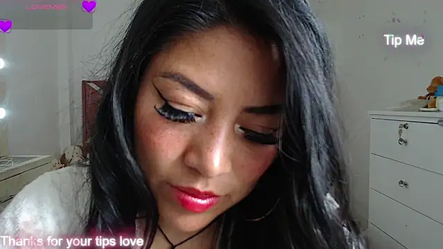 Snapshot of moan_sex2 chatting on 10/04/25, 05:27 moan sex2 online show from 10/04/25, 05:27