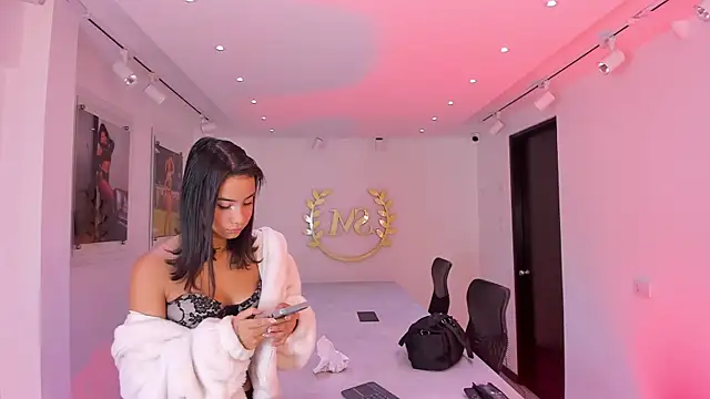 NairobiLee online show from 11/06/25, 10:05