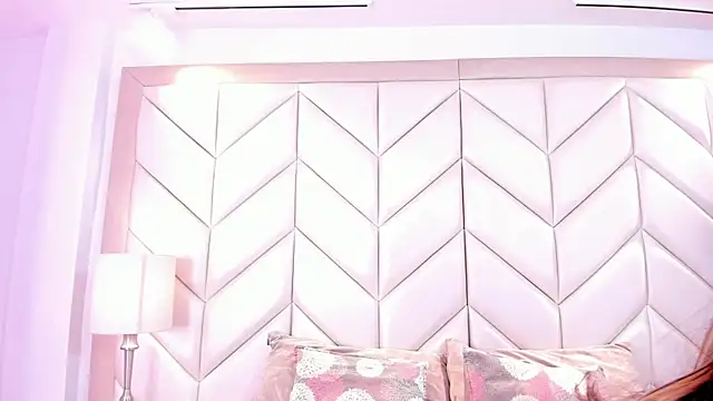 NairobiLee online show from 03/30/26, 12:17