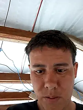 Snapshot of Mateus3040 chatting on 09/17/25, 02:30 Mateus3040 online show from 09/17/25, 02:30