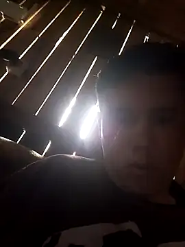 Snapshot of Mateus3040 chatting on 09/28/25, 01:05 Mateus3040 online show from 09/28/25, 01:05