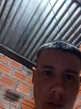 Snapshot of Mateus3040 chatting on 10/02/25, 01:34 Mateus3040 online show from 10/02/25, 01:34