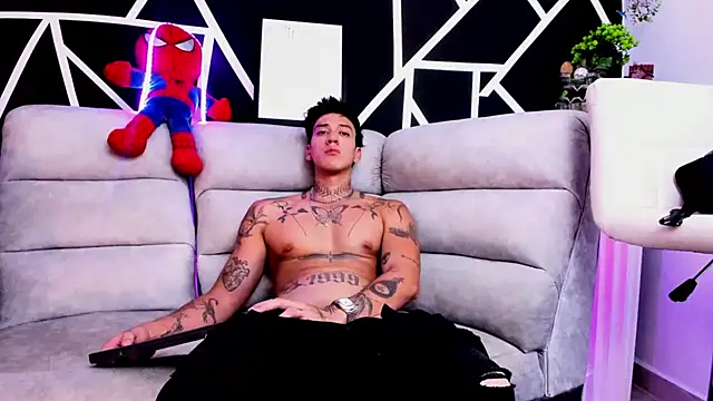 Snapshot of JUSTIN_FULLER1 chatting on 03/19/25, 02:46 JUSTIN FULLER1 online show from 03/19/25, 02:46