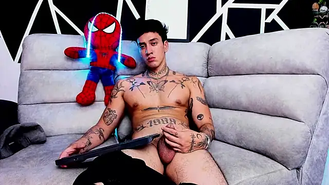 Snapshot of JUSTIN_FULLER1 chatting on 03/20/25, 12:19 JUSTIN FULLER1 online show from 03/20/25, 12:19