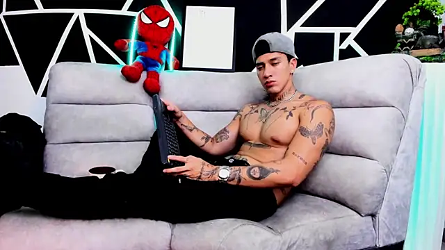 Snapshot of JUSTIN_FULLER1 chatting on 03/23/25, 03:54 JUSTIN FULLER1 online show from 03/23/25, 03:54