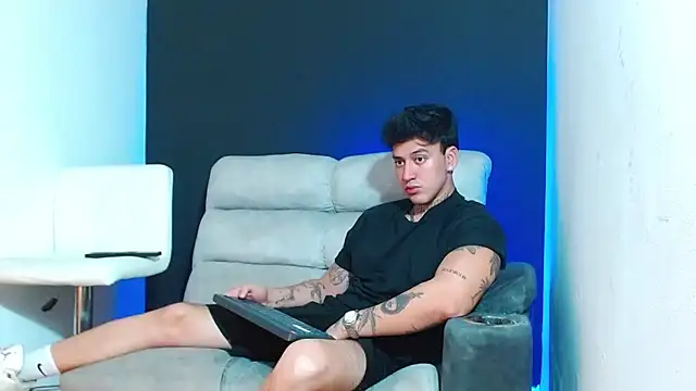 Snapshot of JUSTIN_FULLER1 chatting on 03/09/26, 12:03 JUSTIN FULLER1 online show from 03/09/26, 12:03