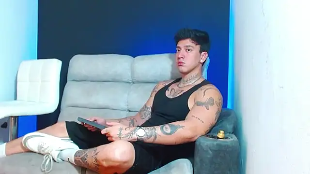 Snapshot of JUSTIN_FULLER1 chatting on 03/11/26, 06:58 JUSTIN FULLER1 online show from 03/11/26, 06:58