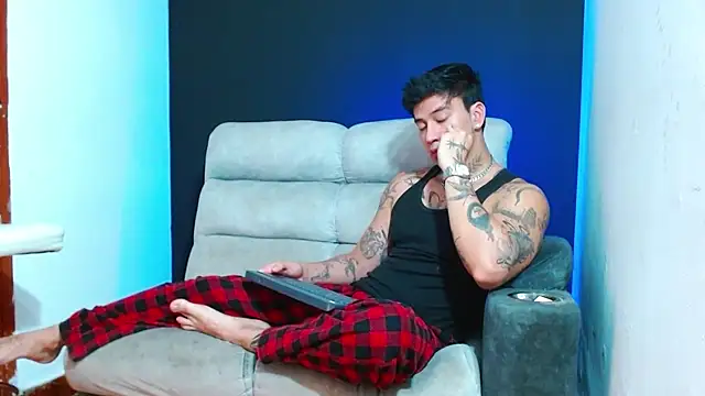 JUSTIN FULLER1 online show from 06/02/26, 03:25