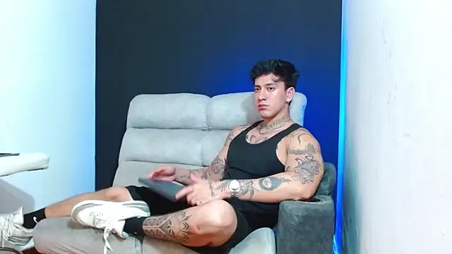 JUSTIN FULLER1 online show from 06/10/26, 11:57