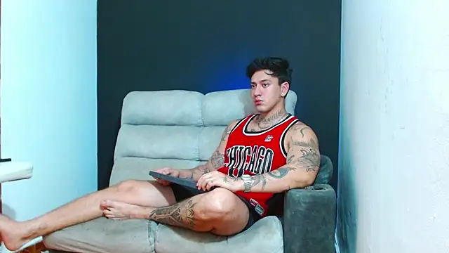 Snapshot of JUSTIN_FULLER1 chatting on 07/26/26, 01:36 JUSTIN FULLER1 online show from 07/26/26, 01:36
