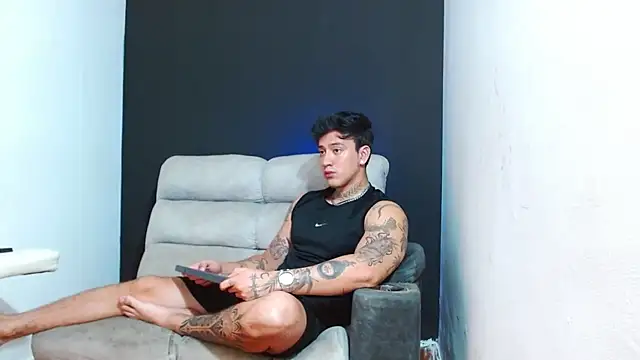 Snapshot of JUSTIN_FULLER1 chatting on 08/02/26, 04:16 JUSTIN FULLER1 online show from 08/02/26, 04:16