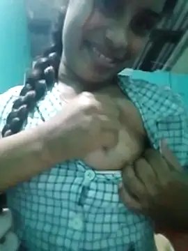 Snapshot of anusexygirl1 chatting on 02/12/26, 03:51 anusexygirl1 online show from 02/12/26, 03:51