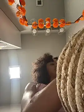 Snapshot of redbonejada chatting on 04/02/26, 05:32 redbonejada online show from 04/02/26, 05:32