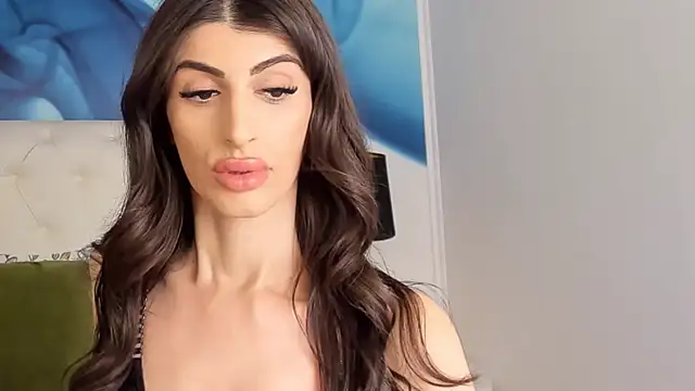 SkinnyDolly online show from 02/14/25, 08:37