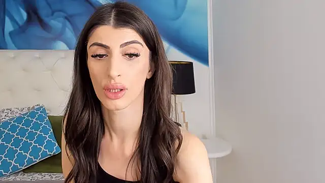 SkinnyDolly online show from 02/15/25, 08:01