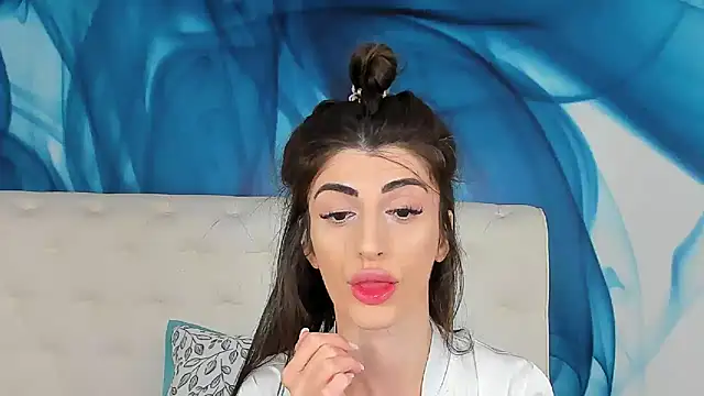 SkinnyDolly online show from 03/02/26, 08:26