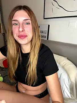 emma05 online show from 01/06/26, 06:11