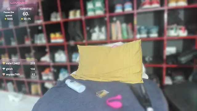 Indianbrownie online show from 12/04/24, 02:59