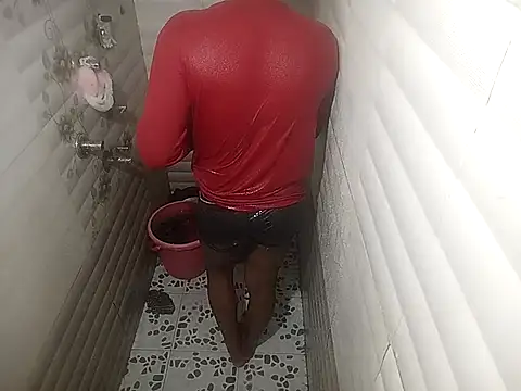 Snapshot of MrNick74 chatting on 03/09/25, 03:32 MrNick74 online show from 03/09/25, 03:32