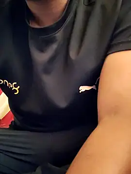 Snapshot of MrNick74 chatting on 10/04/25, 05:16 MrNick74 online show from 10/04/25, 05:16