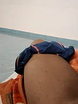 Snapshot of MrNick74 chatting on 10/18/25, 11:00 MrNick74 online show from 10/18/25, 11:00