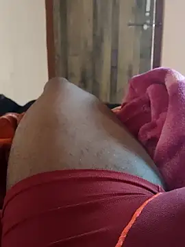 Snapshot of MrNick74 chatting on 11/30/25, 08:07 MrNick74 online show from 11/30/25, 08:07