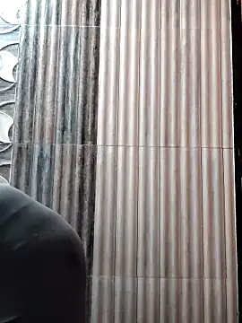 Snapshot of MrNick74 chatting on 12/19/25, 02:07 MrNick74 online show from 12/19/25, 02:07