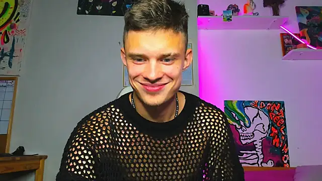 Snapshot of hornyadamsex chatting on 09/26/25, 07:51 hornyadamsex online show from 09/26/25, 07:51