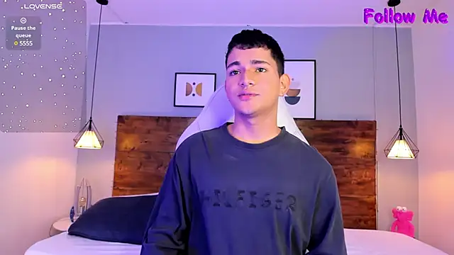 ander deimond  online show from 02/06/25, 04:25