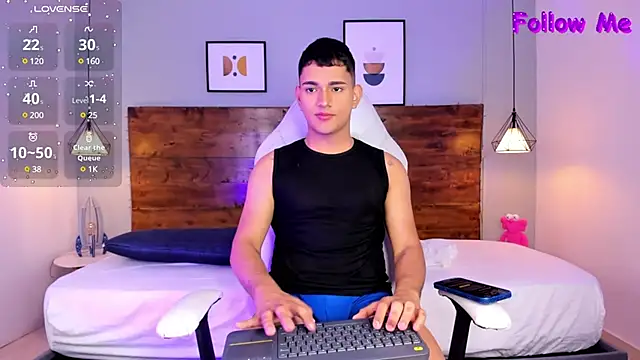 ander deimond  online show from 02/10/25, 04:25