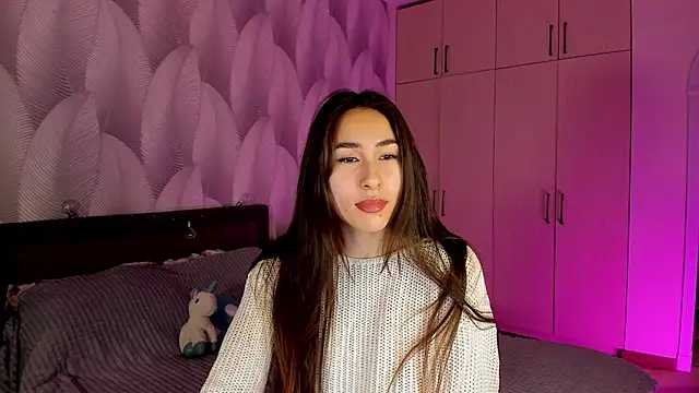 Snapshot of Bambiii_bby chatting on 01/24/25, 02:18 Bambiii bby online show from 01/24/25, 02:18