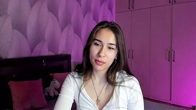 Snapshot of Bambiii_bby chatting on 02/22/25, 12:16 Bambiii bby online show from 02/22/25, 12:16