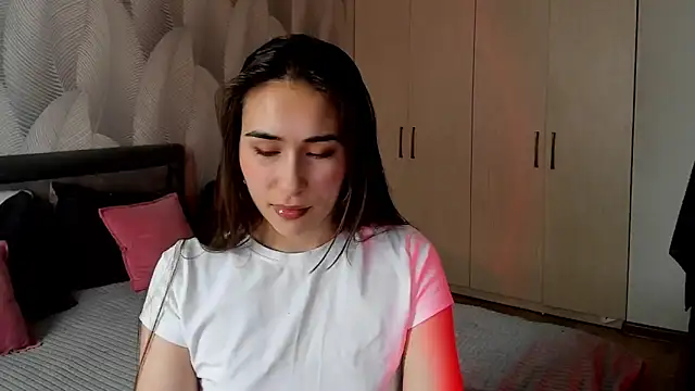 Bambiii bby online show from 03/24/26, 02:16