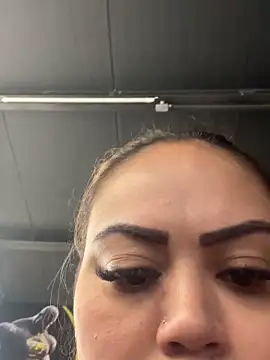 Snapshot of lariic chatting on 09/08/25, 06:07 lariic online show from 09/08/25, 06:07