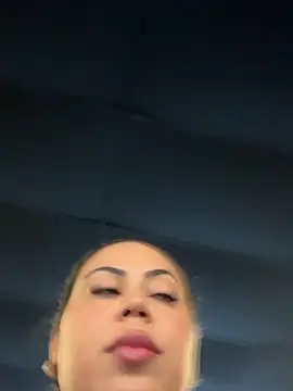 Snapshot of lariic chatting on 02/09/26, 03:05 lariic online show from 02/09/26, 03:05