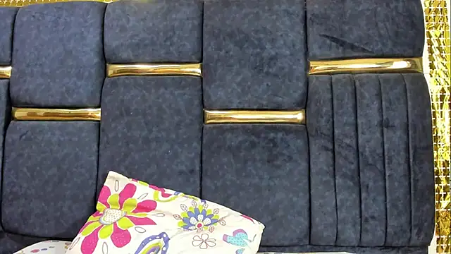 skaysanchez1 online show from 11/20/25, 08:19