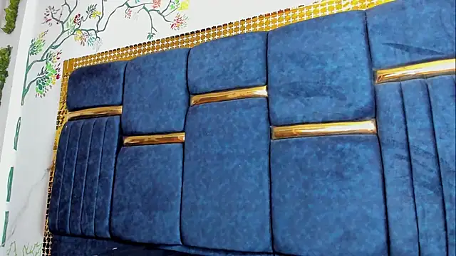 skaysanchez1 online show from 11/22/25, 07:57