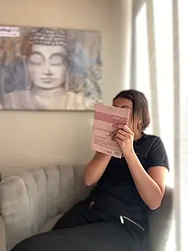 im lorein online show from 01/11/25, 01:22