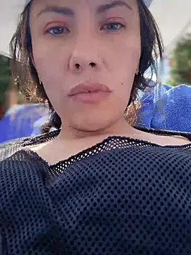 im lorein online show from 01/15/25, 07:44