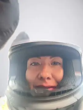 im lorein online show from 02/05/25, 12:06