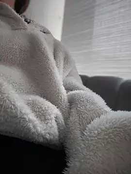 im lorein online show from 02/05/25, 09:18