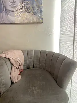 im lorein online show from 02/14/25, 05:14