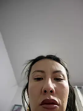 im lorein online show from 02/24/25, 11:10