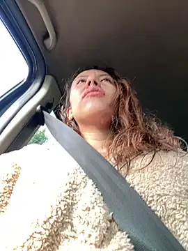 im lorein online show from 03/19/25, 01:29