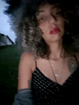 tucurly latina online show from 01/01/25, 11:40