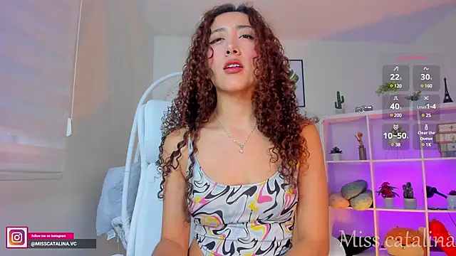 miss catalinaa online show from 02/03/25, 12:03