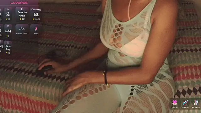 Snapshot of SashaBrianna99 chatting on 09/16/25, 12:44 SashaBrianna99 online show from 09/16/25, 12:44