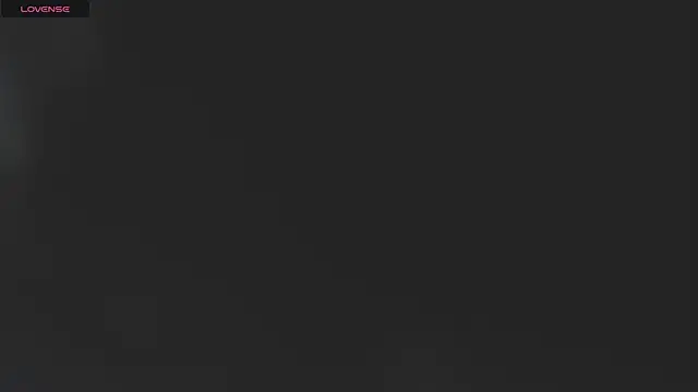 Snapshot of SashaBrianna99 chatting on 10/25/25, 12:07 SashaBrianna99 online show from 10/25/25, 12:07