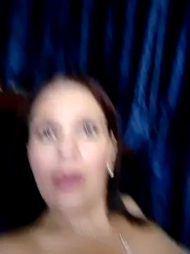 sthefania1710 online show from 02/15/25, 01:16