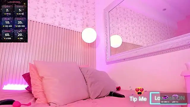 Snapshot of johannaMiller1 chatting on 01/11/25, 05:20 johannaMiller1 online show from 01/11/25, 05:20